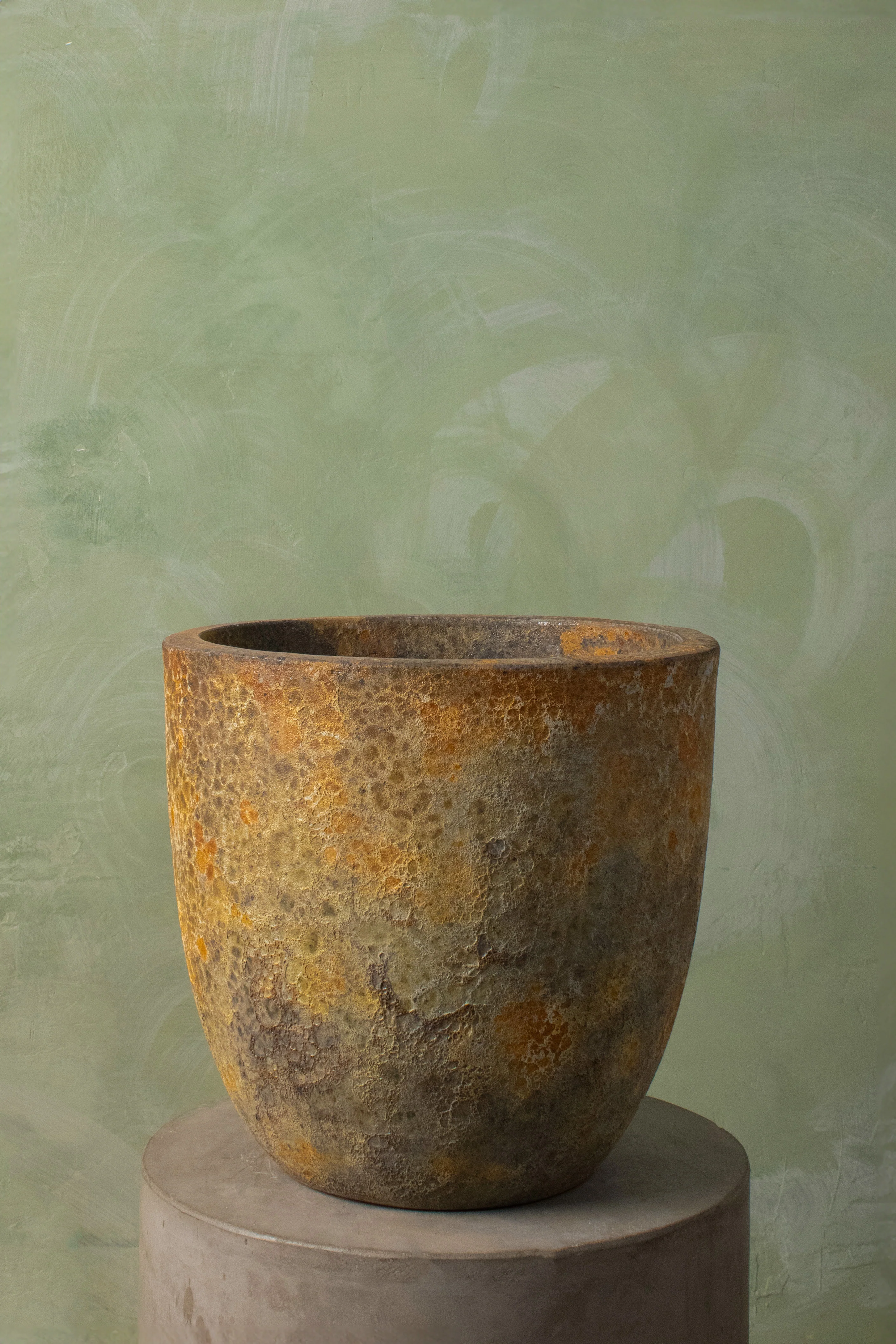 Andes Ember Egg Planter - Image 3
